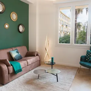 Appartement Beautiful In The Heart Of, Nice